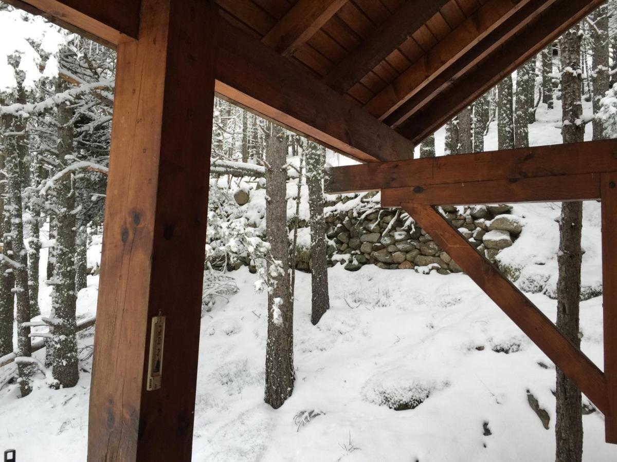 Chalet Vue Sous Cet Angles Exteriör bild