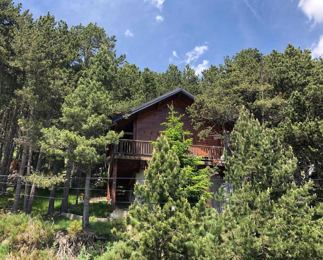 Chalet Vue Sous Cet Angles Exteriör bild