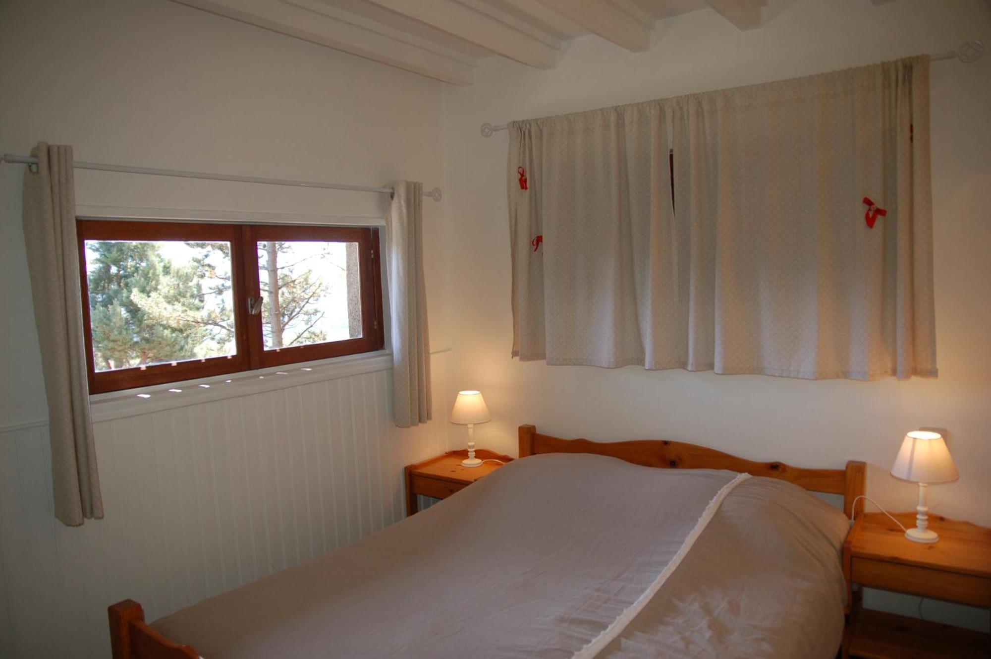 Chalet Vue Sous Cet Angles Exteriör bild