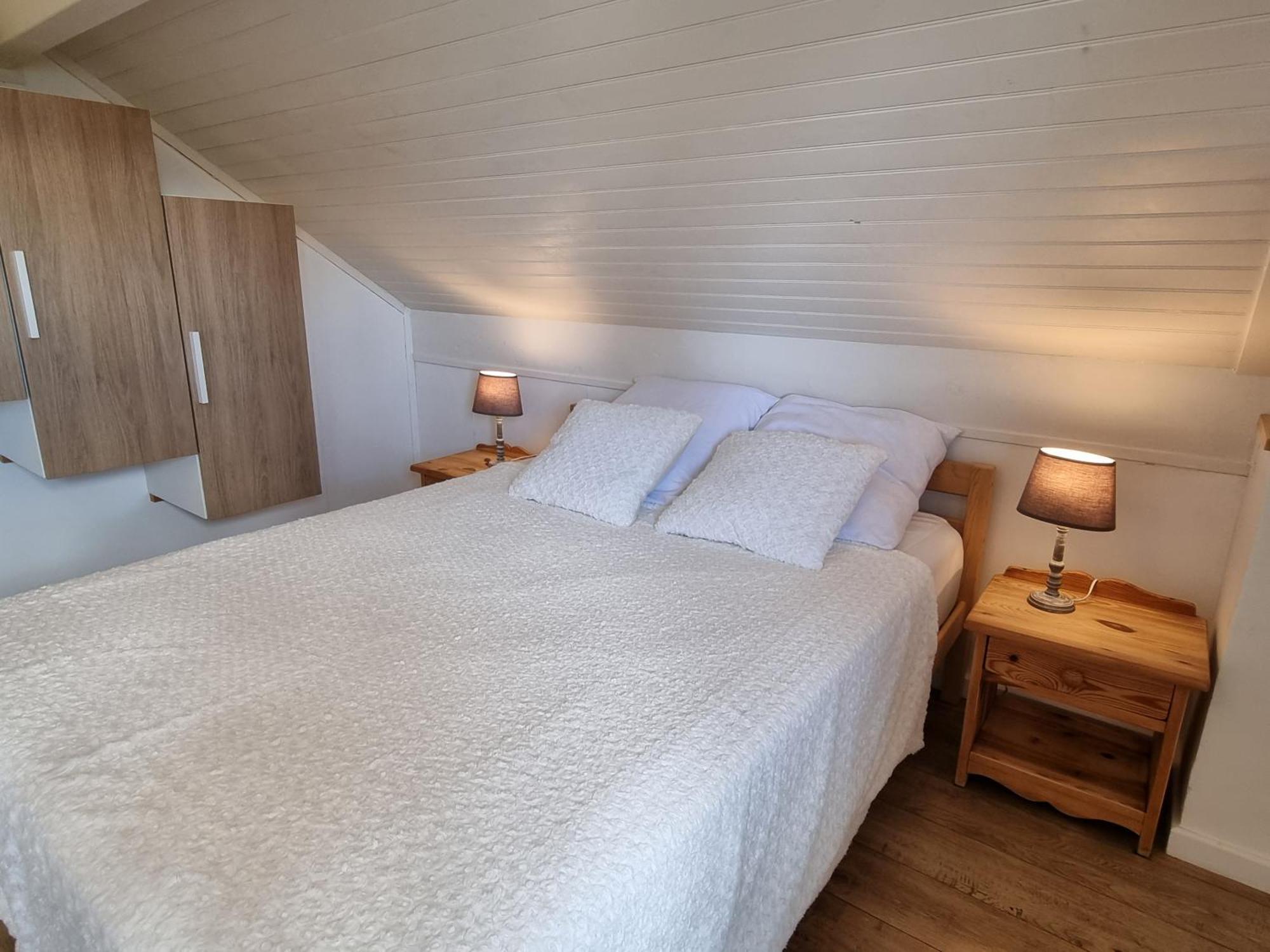 Chalet Vue Sous Cet Angles Exteriör bild